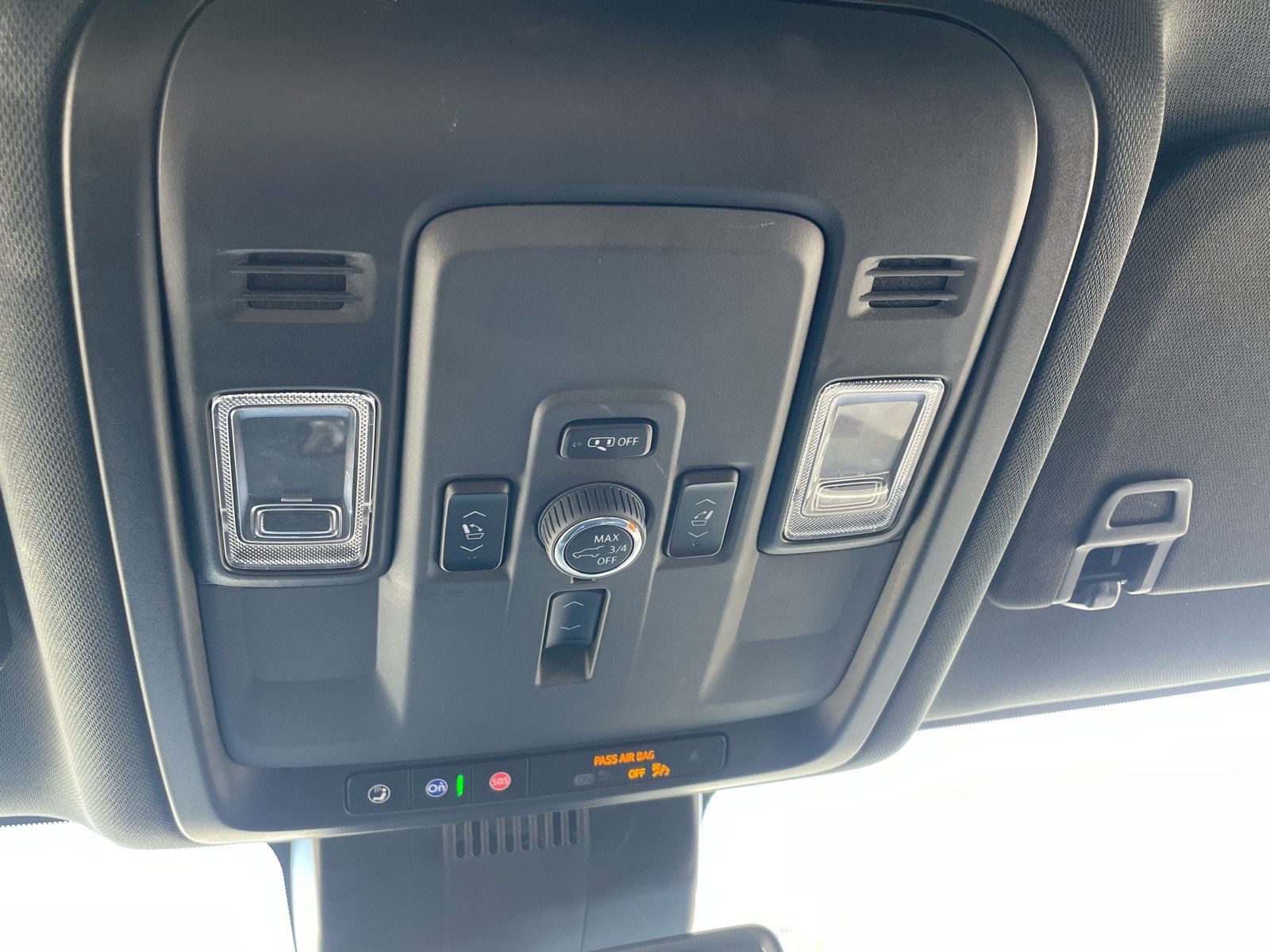 Used 2025 Chevrolet Tahoe Premier image 14