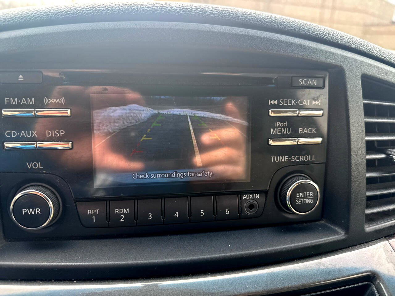 Used 2014 Nissan Quest SV image 14