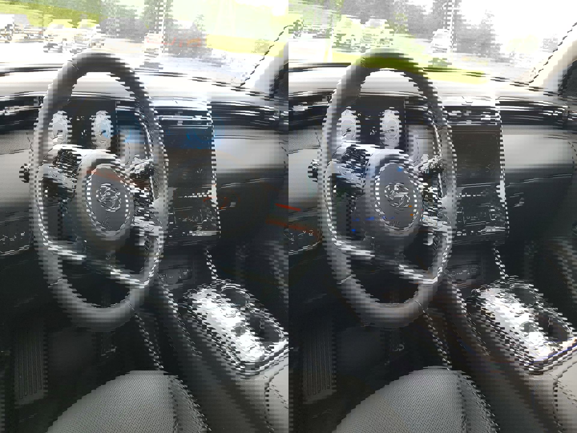 Used 2024 Hyundai Tucson Limited image 19