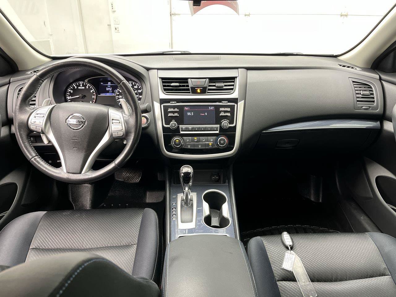 Used 2018 Nissan Altima 2.5 SR FWD image 4