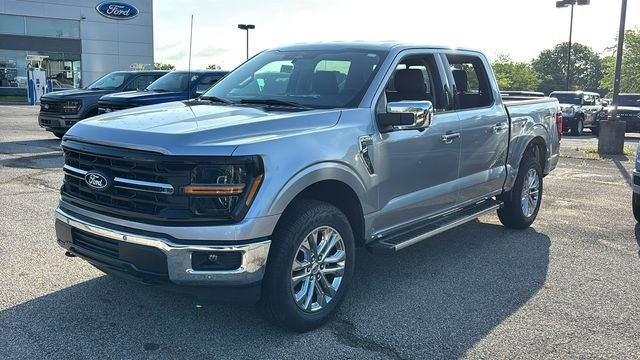 New 2026 Ford F150 XLT w/ Equipment Group 302A MID AWD/4WD image 2
