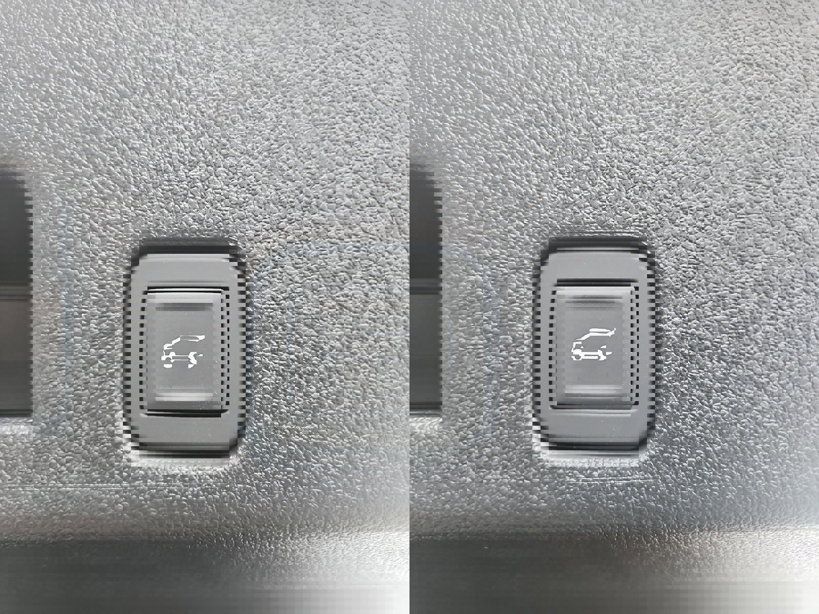 Used 2025 Chevrolet Traverse LT w/ Driver Confidence Package image 22