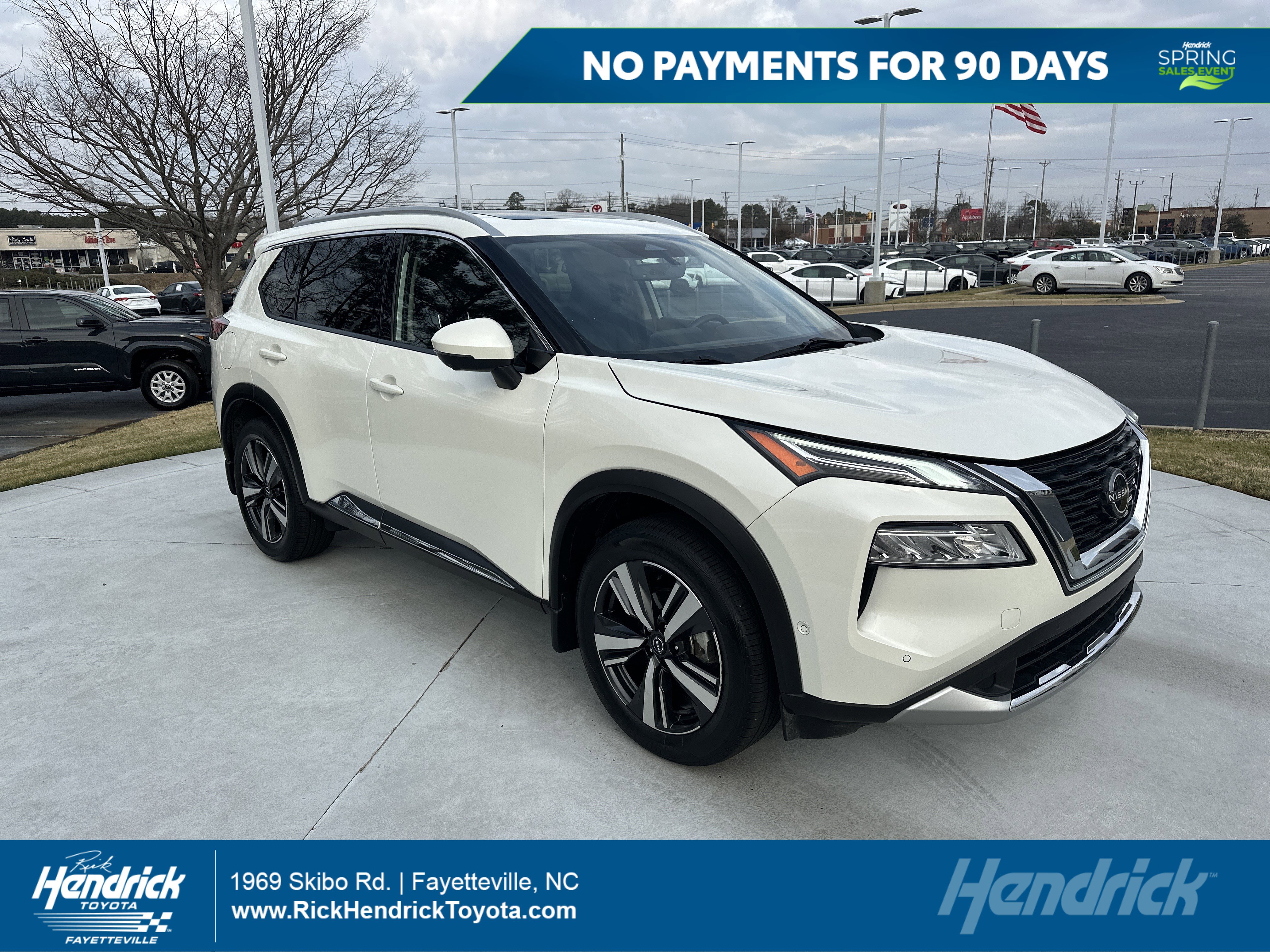 Used 2023 Nissan Rogue Platinum w/ Platinum Premium Package image 1