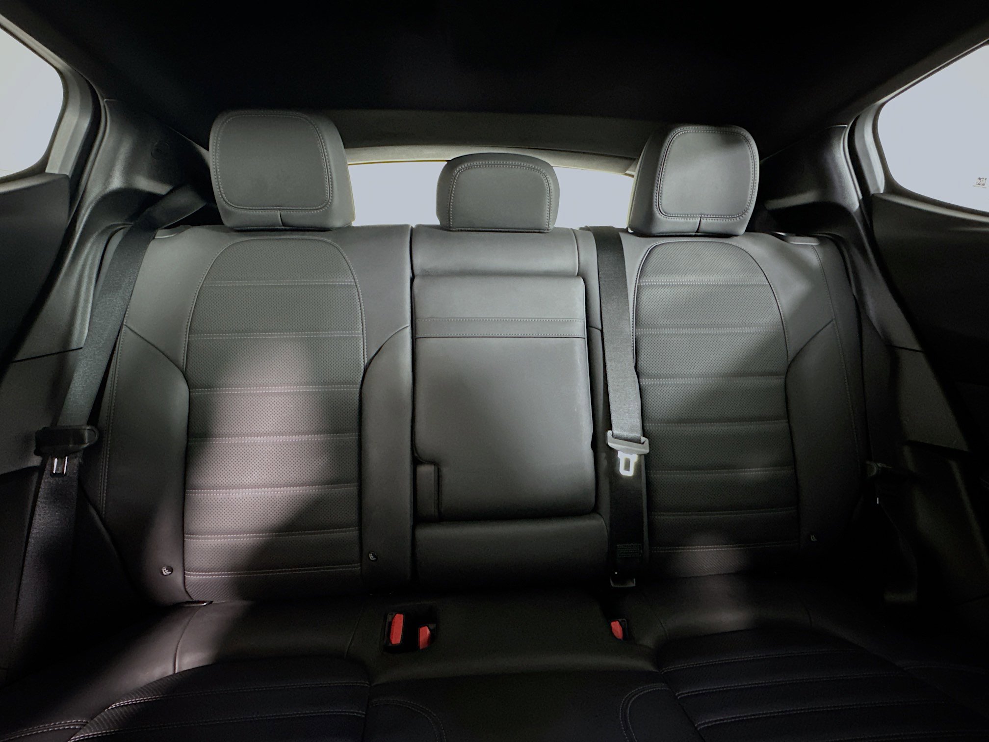 Used 2025 Alfa Romeo Tonale w/ Premium Package image 30