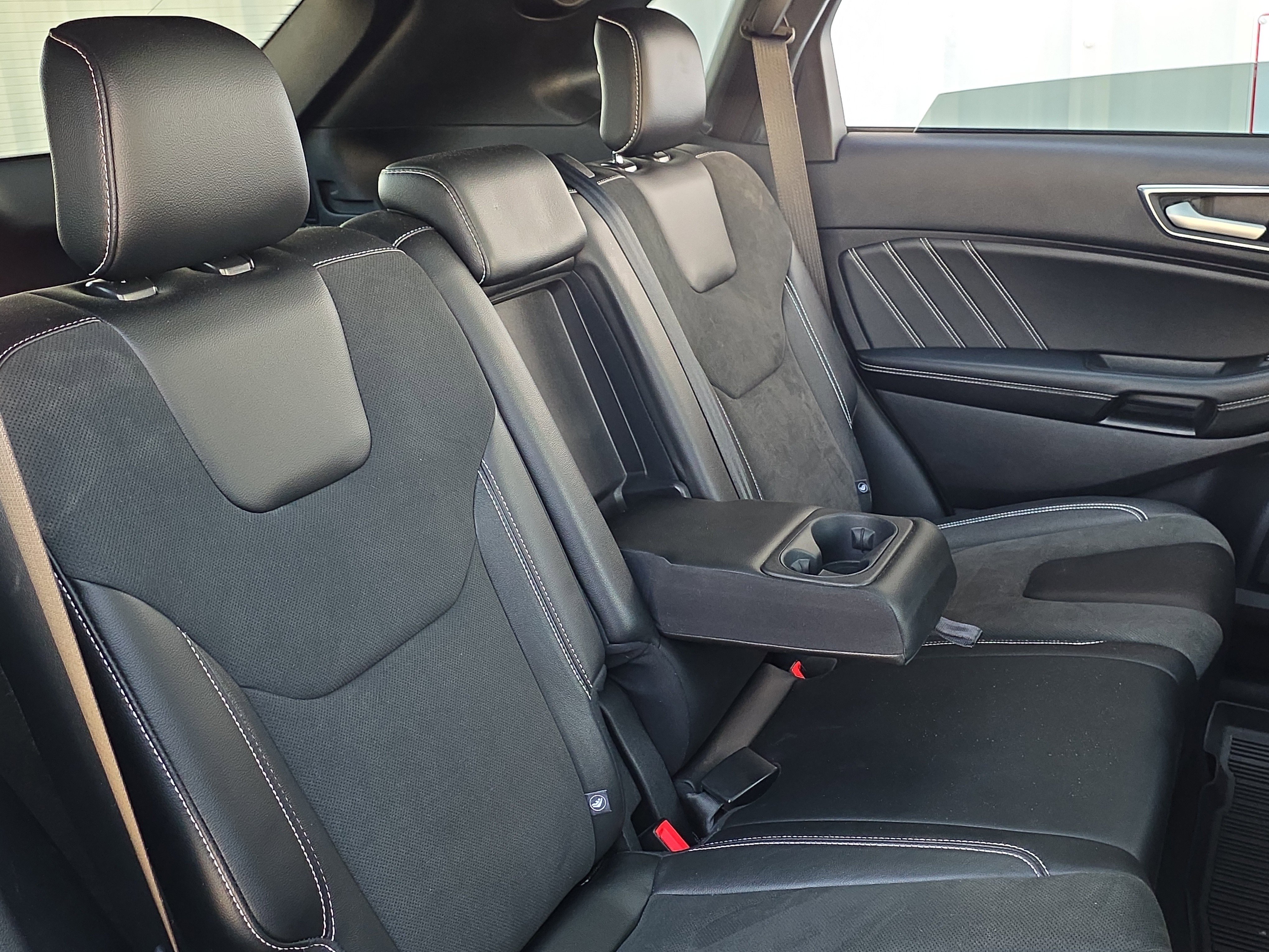 Used 2021 Ford Edge ST w/ Equipment Group 401A image 34