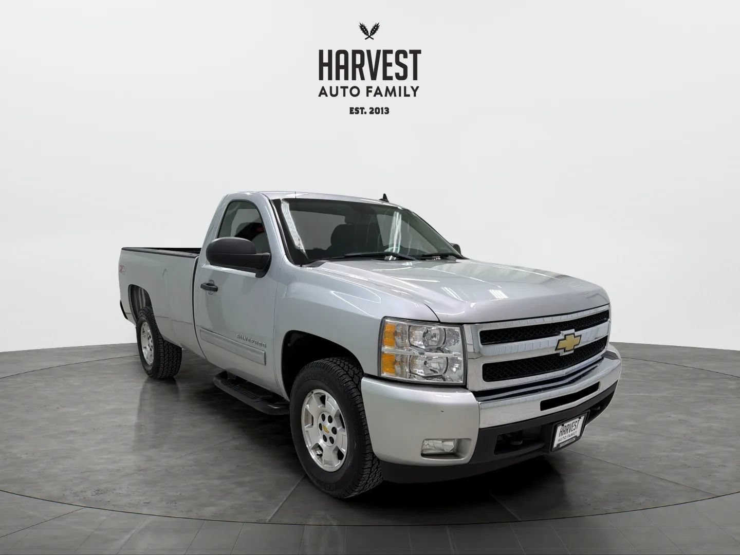 Used 2011 Chevrolet Silverado 1500 LT w/ Interior Plus Package AWD/4WD image 9