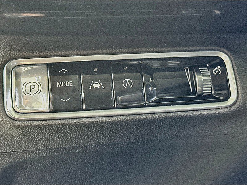 Used 2024 Buick Envision Preferred AWD/4WD image 10