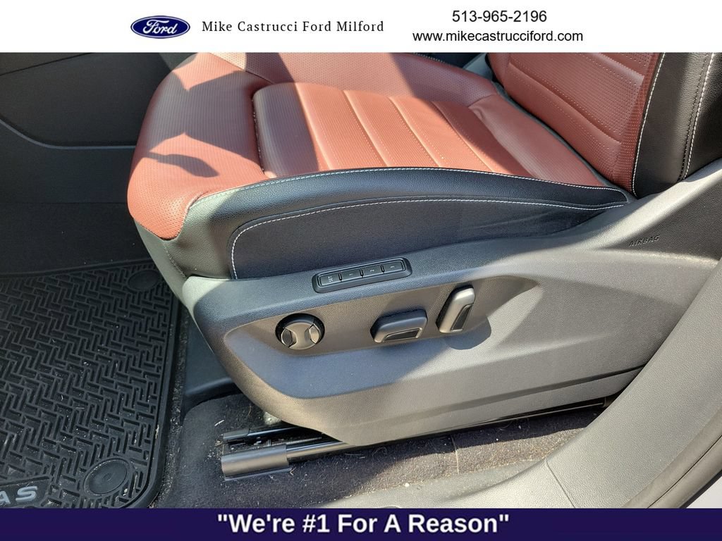 Used 2023 Volkswagen Atlas Cross Sport SEL Premium R-Line AWD/4WD image 26