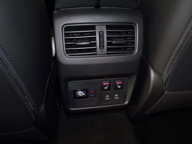 New 2026 Nissan Rogue Platinum image 24