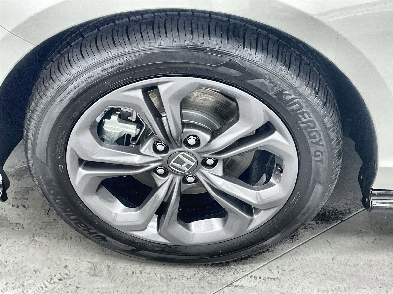 New 2025 Honda Accord EX-L image 10