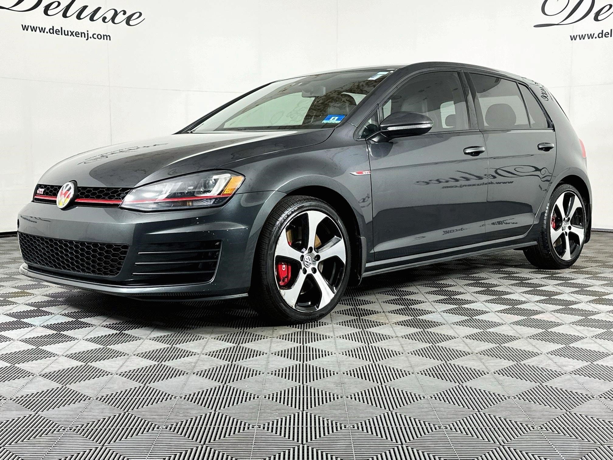 Used 2016 Volkswagen GTI Autobahn w/ Lighting Package (SEL) FWD image 3
