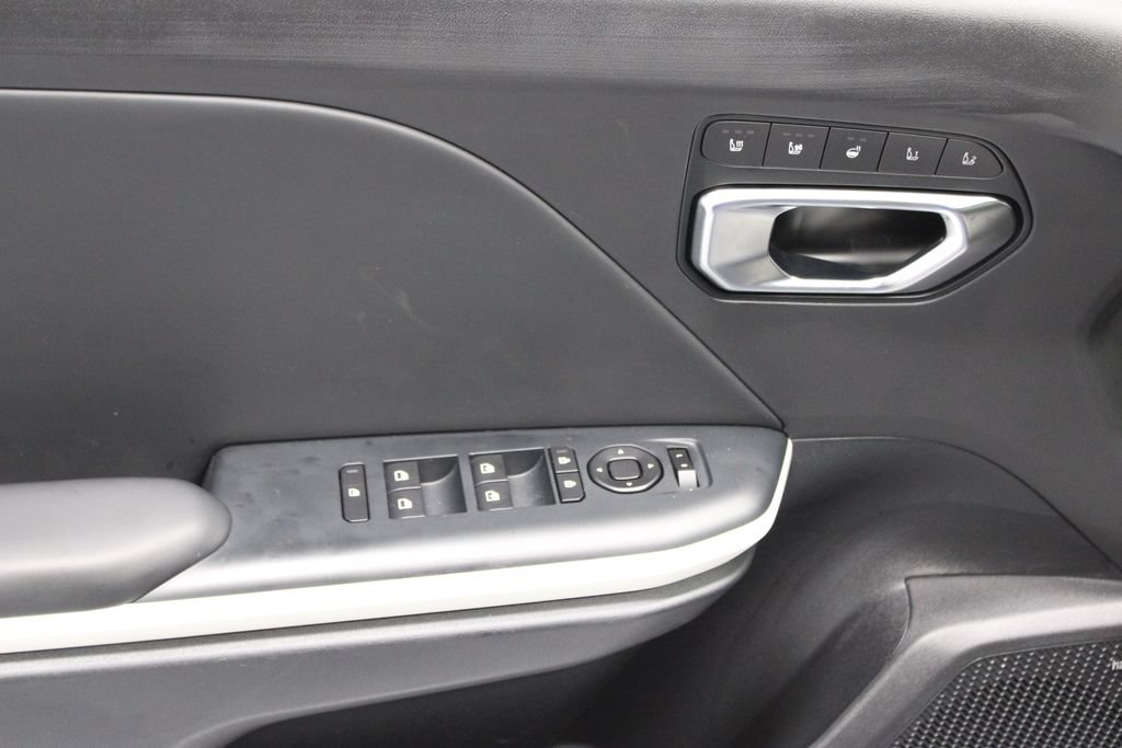 Used 2026 Kia K4 GT-Line w/ GT-Line Premium Package FWD image 25