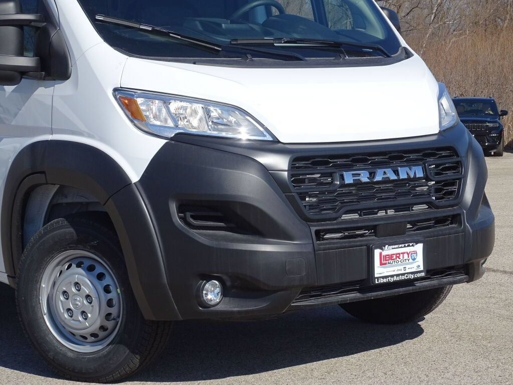 New 2025 RAM ProMaster 3500 w/ Convenience Group FWD image 2