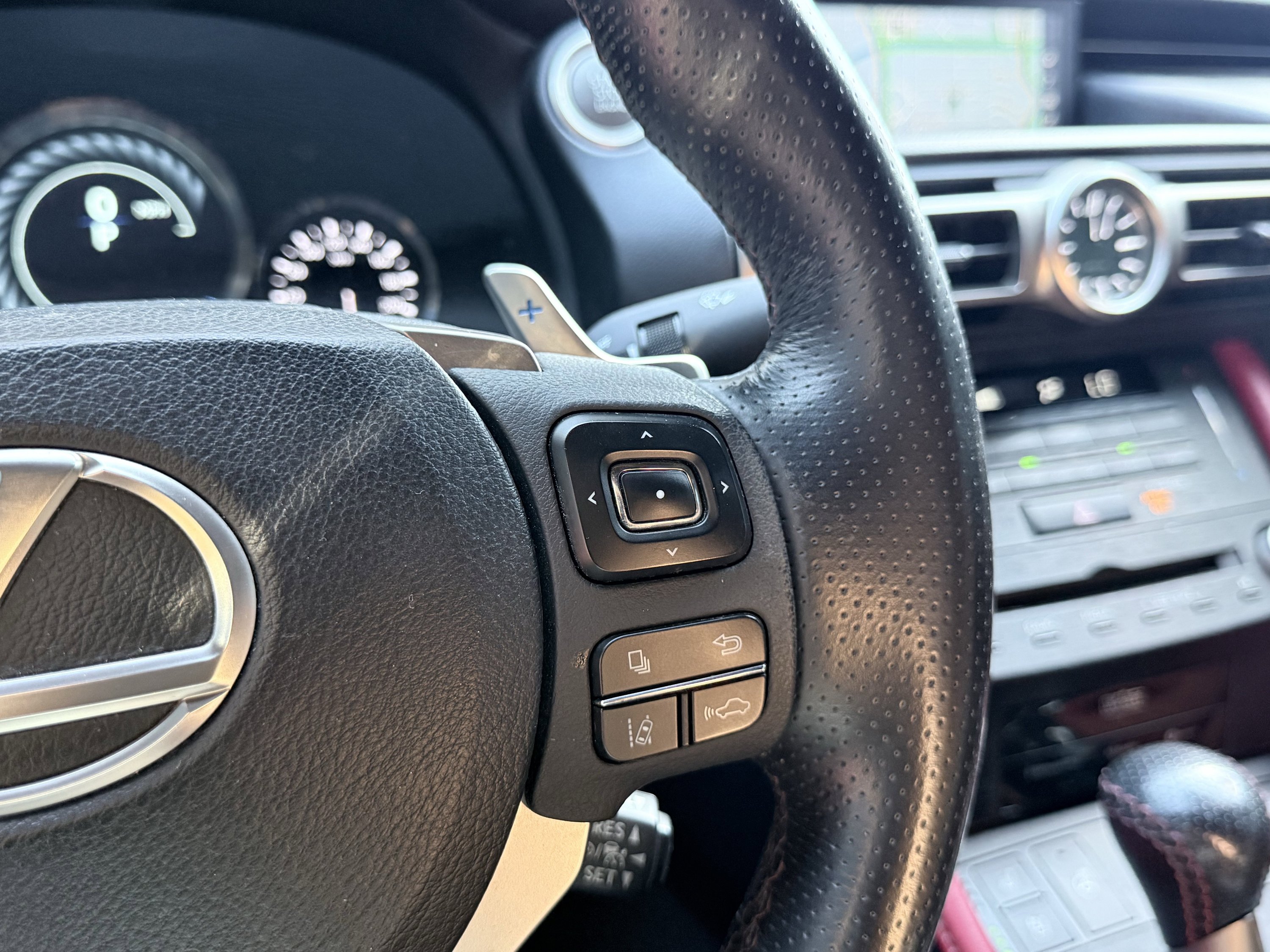 Used 2020 Lexus RC F w/ Premium Package RWD image 44