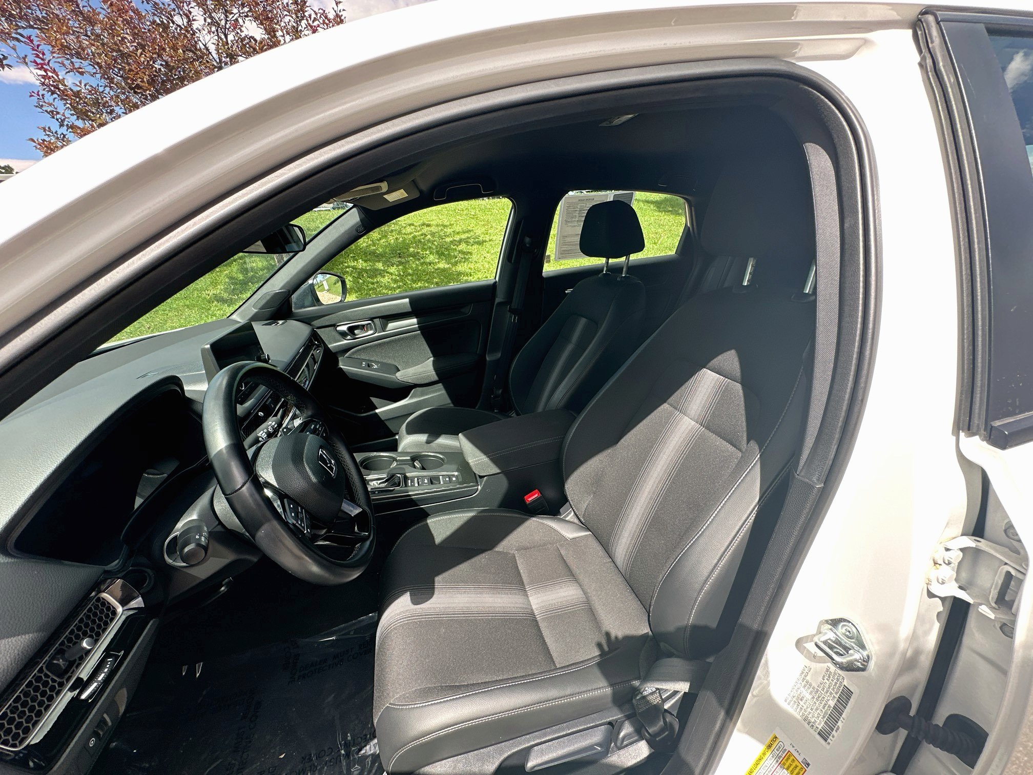 Used 2025 Honda Civic Sport image 13