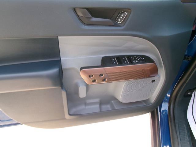 Used 2023 Ford Maverick Lariat w/ Lariat Luxury Package FWD image 4