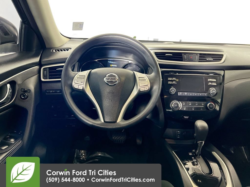 Used 2016 Nissan Rogue S AWD/4WD image 24
