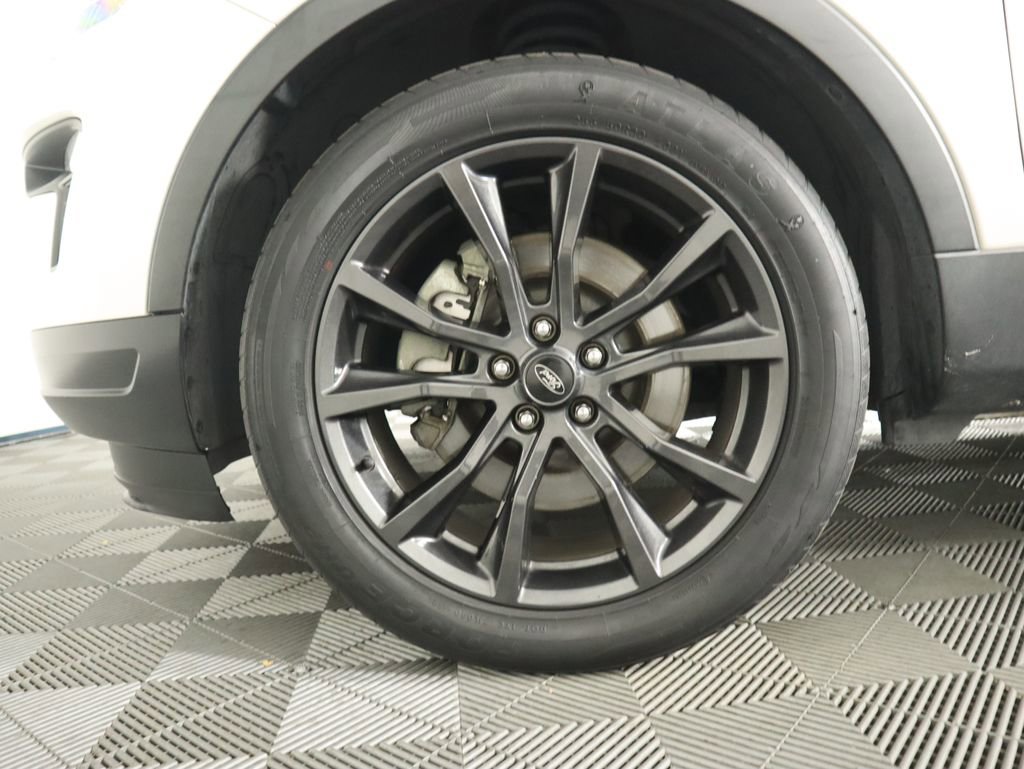 Used 2019 Ford Explorer XLT w/ Equipment Group 202A image 30