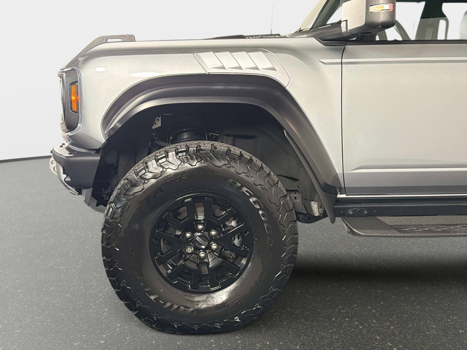 Used 2024 Ford Bronco Raptor AWD/4WD image 13