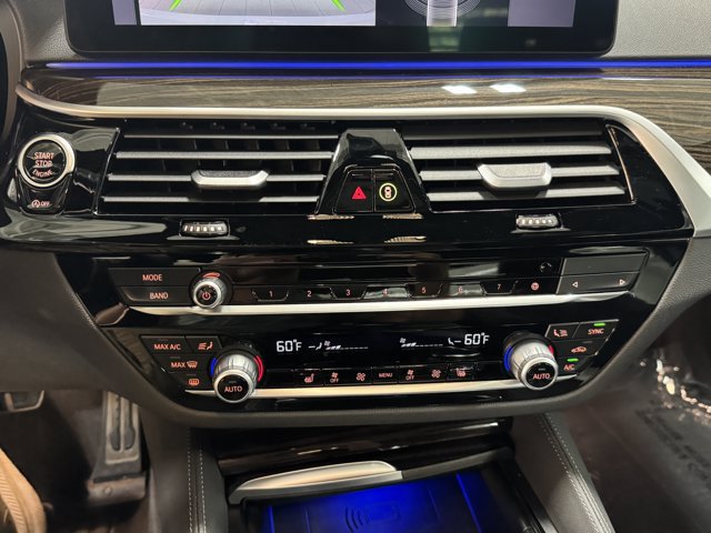 Used 2023 BMW 530i xDrive w/ M Sport Package AWD/4WD image 21
