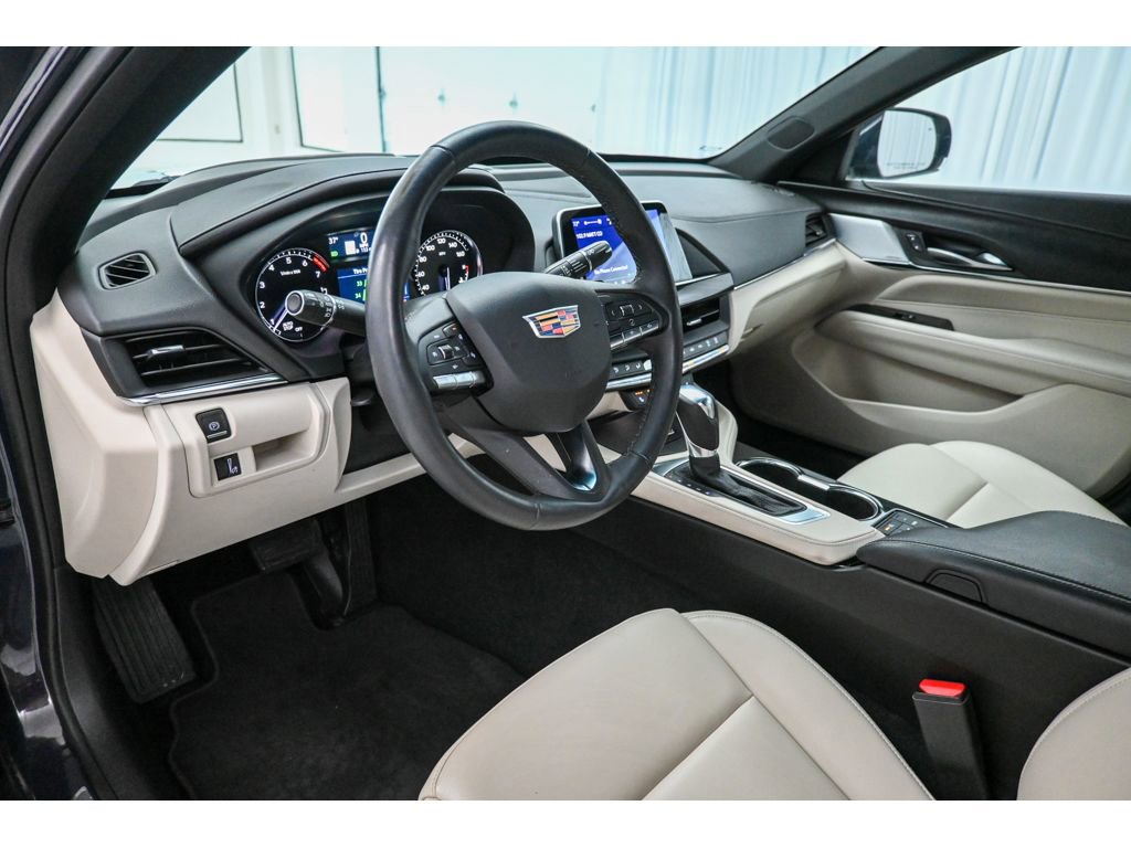 Used 2024 Cadillac CT4 Luxury w/ Sun And Sound Package image 31