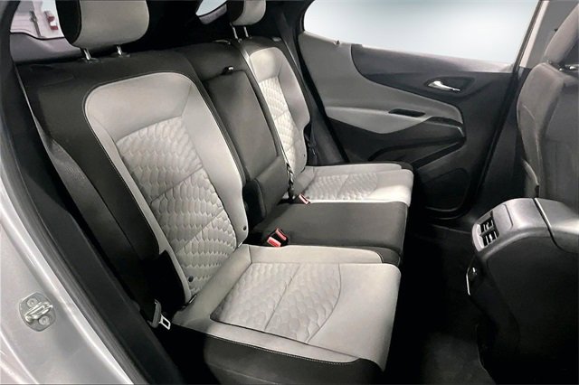 Used 2018 Chevrolet Equinox LS image 23