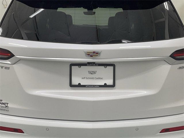 Certified 2025 Cadillac XT6 Premium Luxury w/ Platinum Package image 18