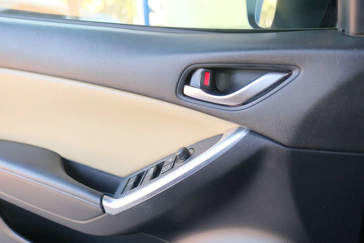 Used 2016 MAZDA CX-5 Touring FWD image 11