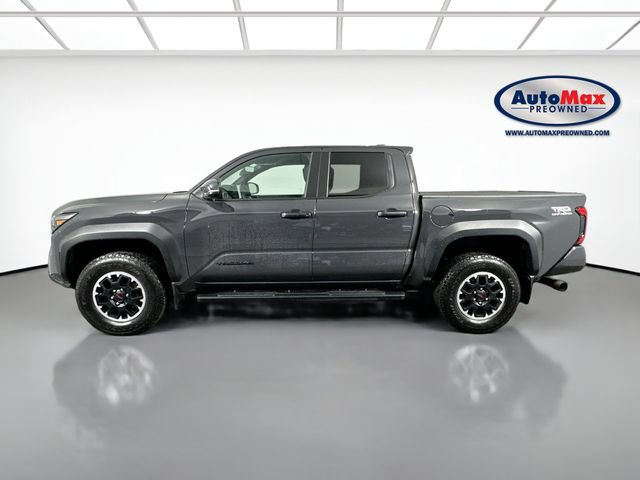 Used 2024 Toyota Tacoma TRD Off-Road w/ TRD Off Road Upgrade Package AWD/4WD image 4