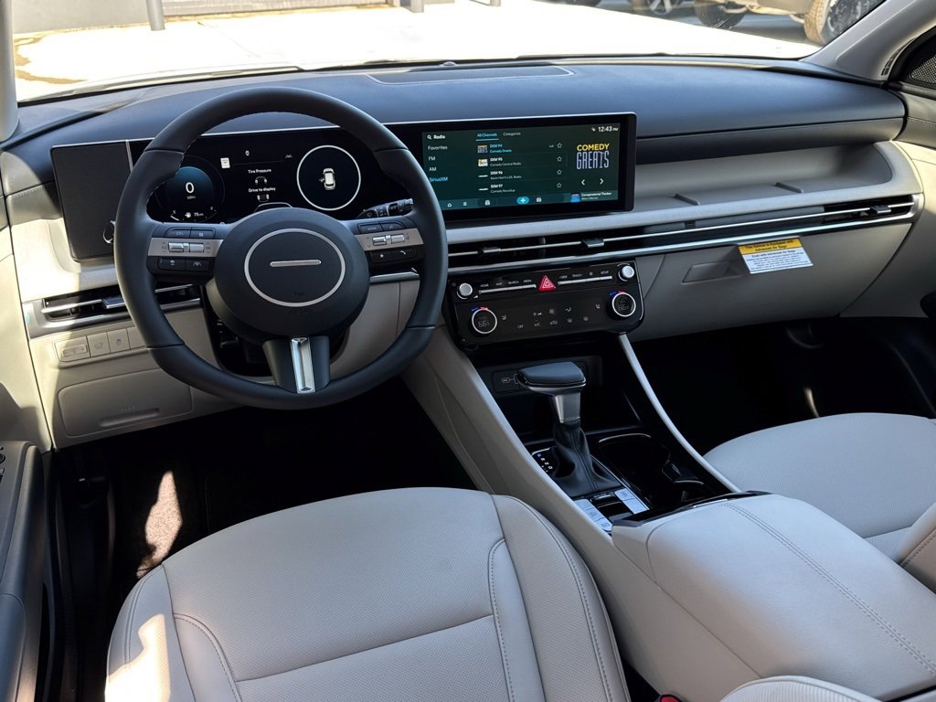 New 2026 Hyundai Tucson SEL image 2