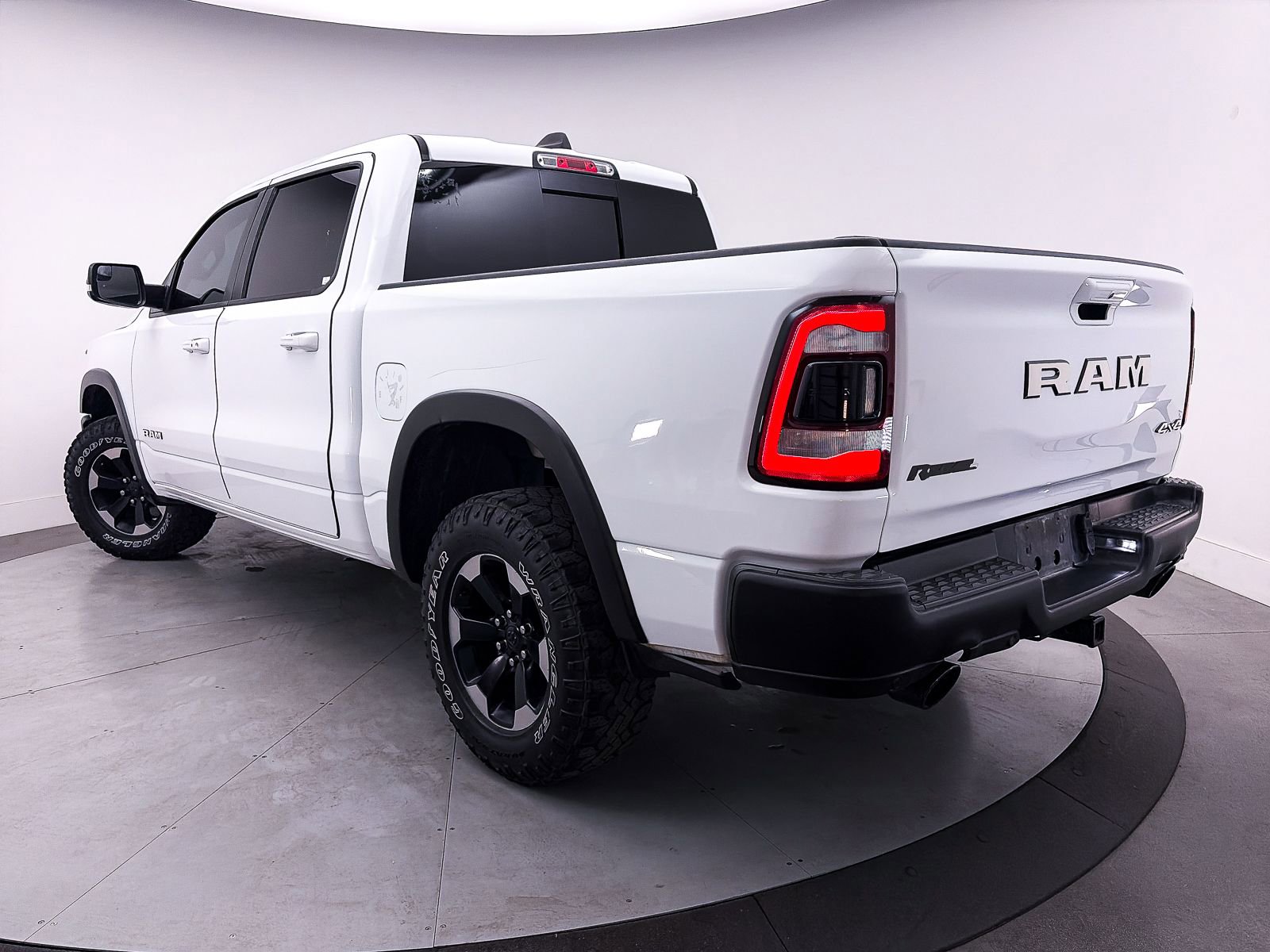 Used 2020 RAM 1500 Rebel w/ Rebel Level 2 Equipment Group image 2