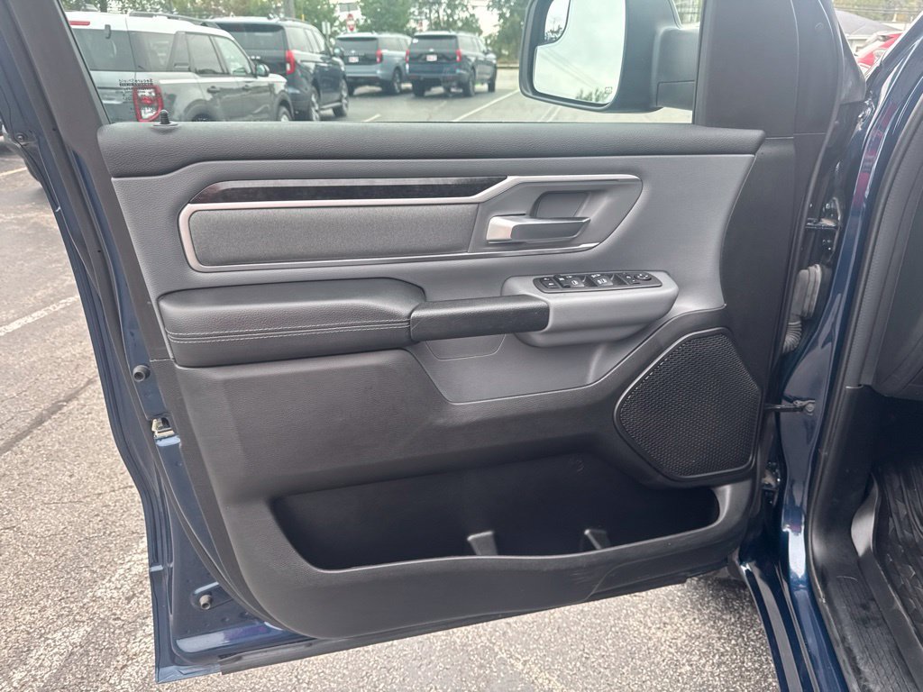 Used 2022 RAM 1500 Big Horn AWD/4WD image 14