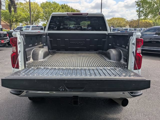 Used 2025 Chevrolet Silverado 2500 LT w/ Convenience Package AWD/4WD image 16