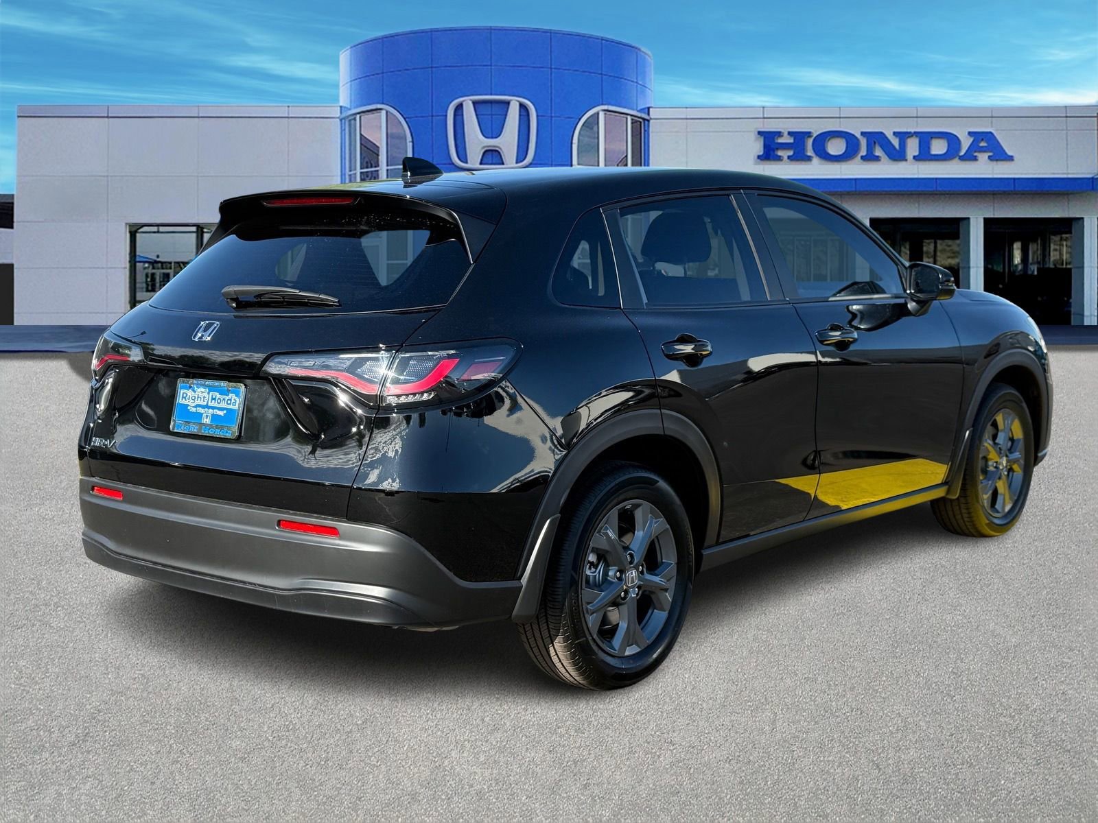 New 2026 Honda HR-V LX image 8