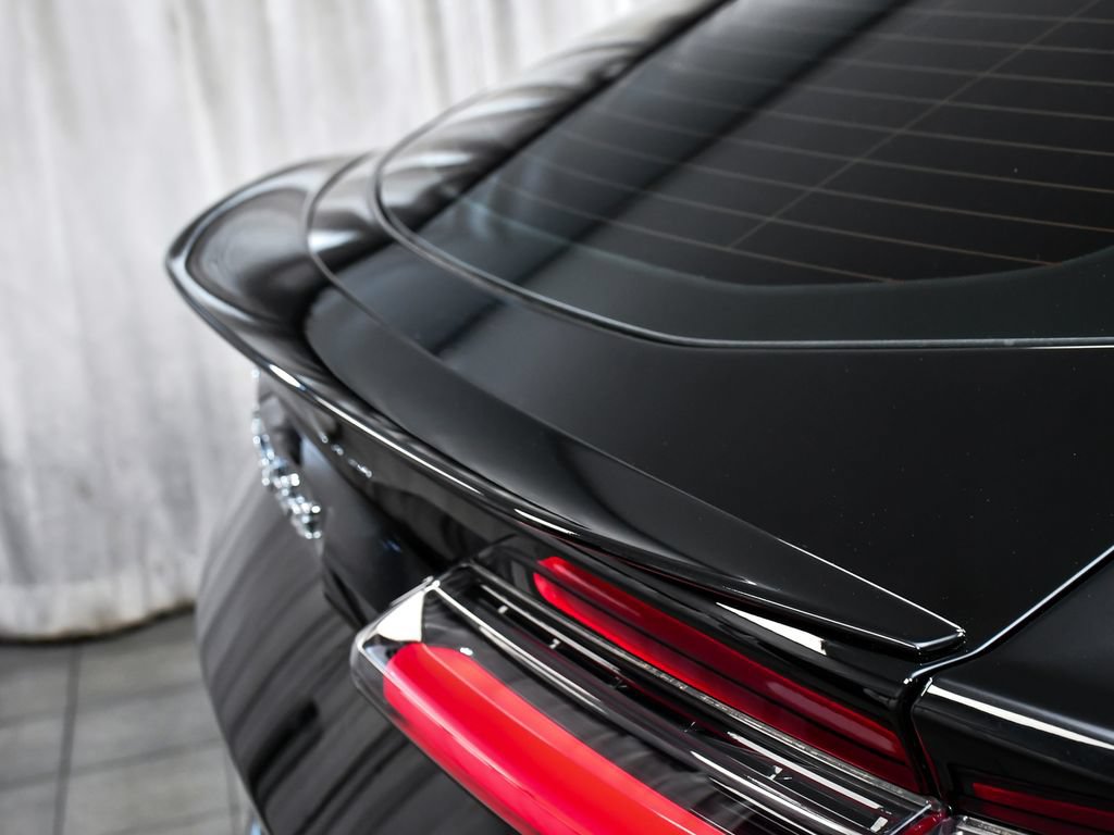 Used 2022 Lamborghini Urus AWD/4WD image 90