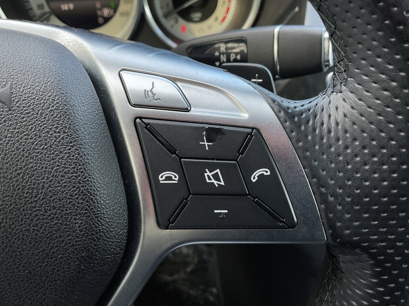 Used 2014 Mercedes-Benz CLS 550 4MATIC image 18