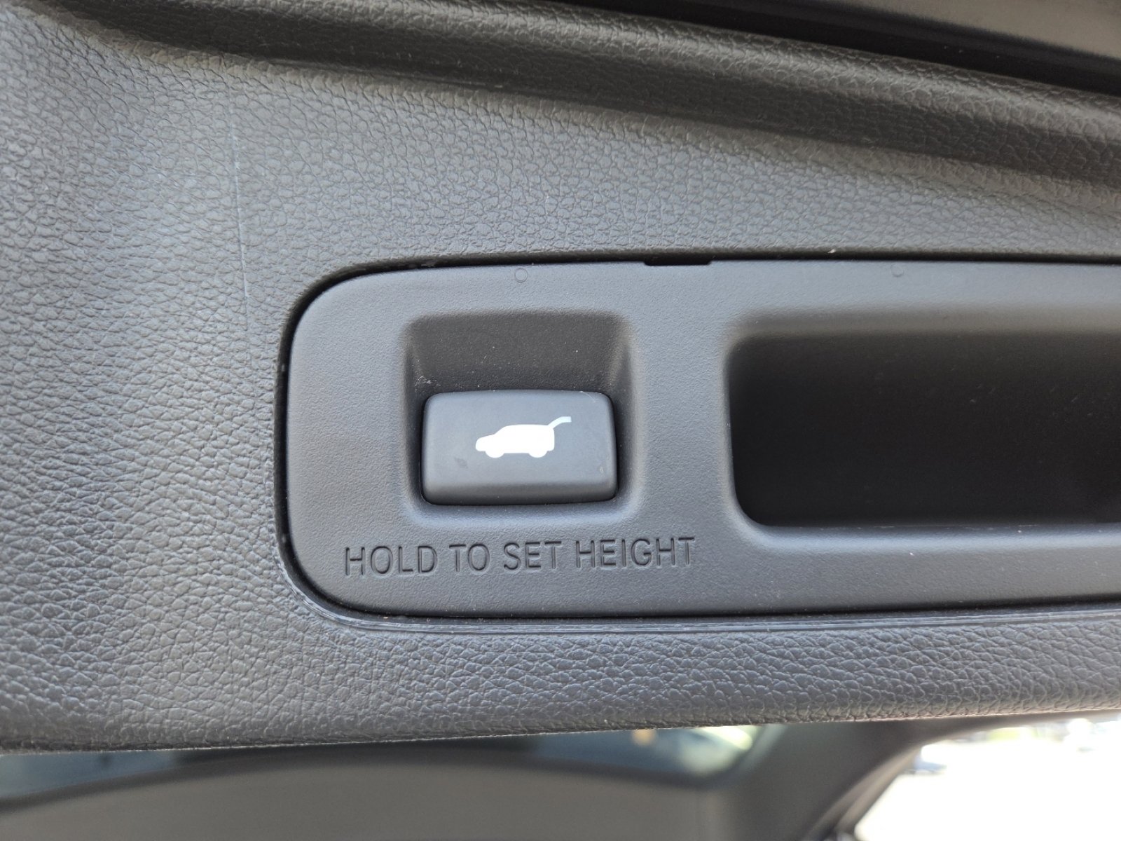 Used 2022 Honda CR-V Touring image 27