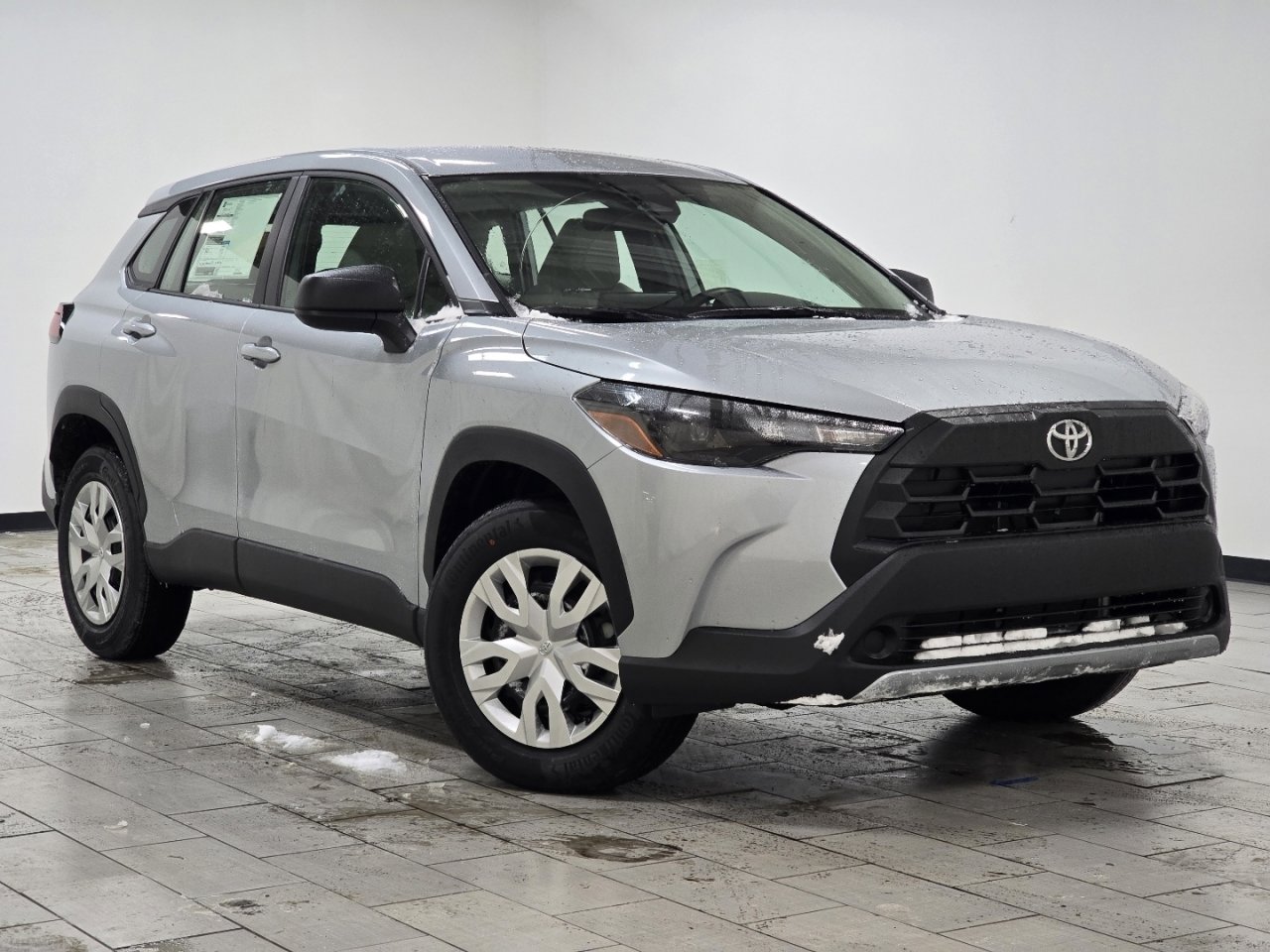 New 2026 Toyota Corolla Cross L image 2