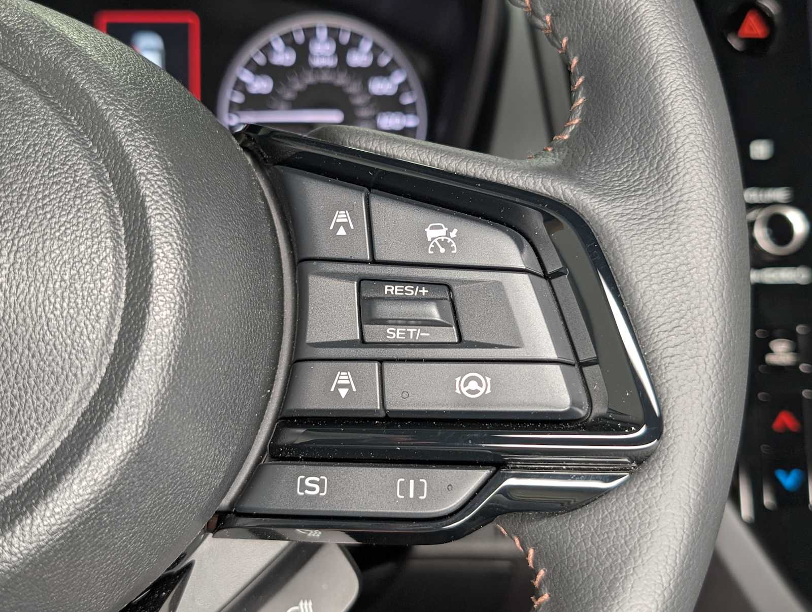 Used 2026 Subaru Forester Touring AWD/4WD image 34