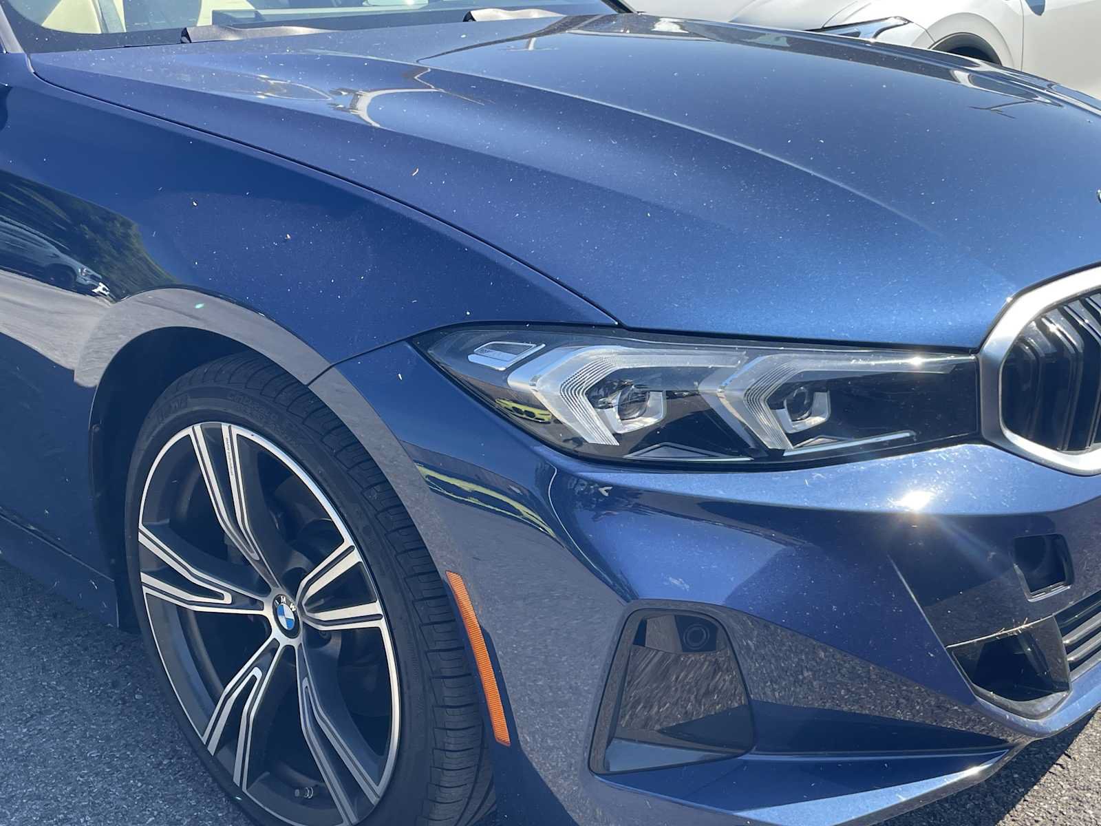 Used 2023 BMW 330i Sedan w/ Premium Package RWD image 11