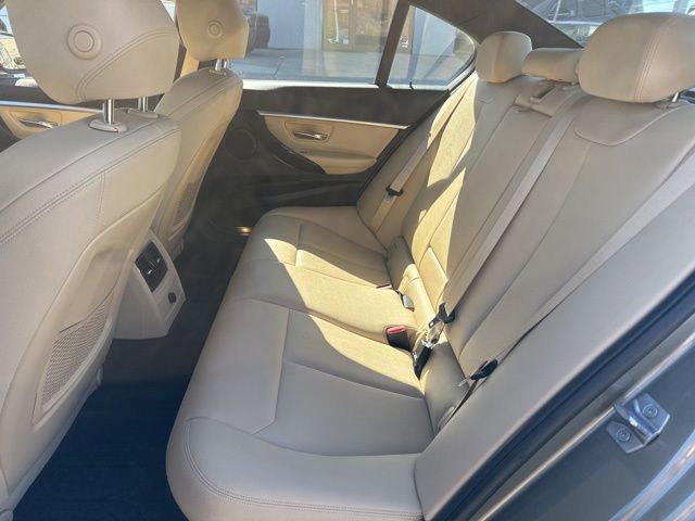 Used 2017 BMW 330i Sedan image 13