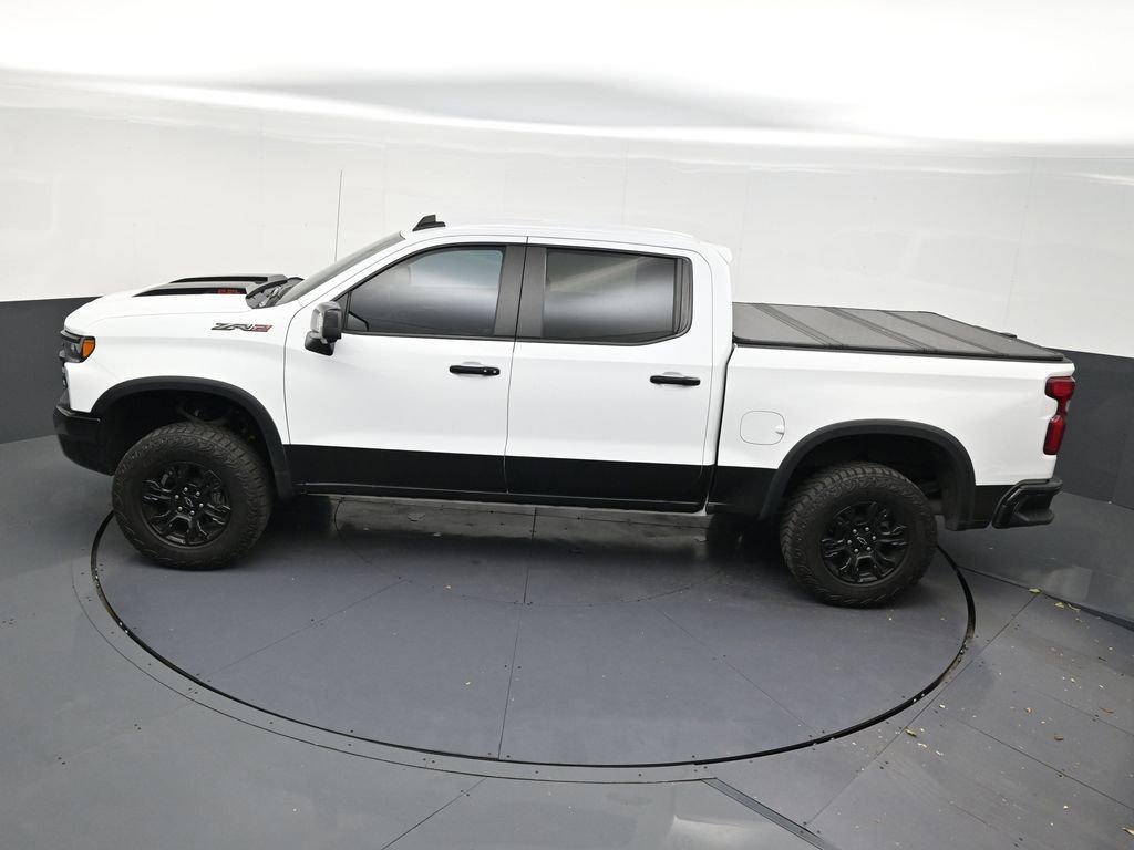 Used 2022 Chevrolet Silverado 1500 ZR2 w/ Technology Package image 13