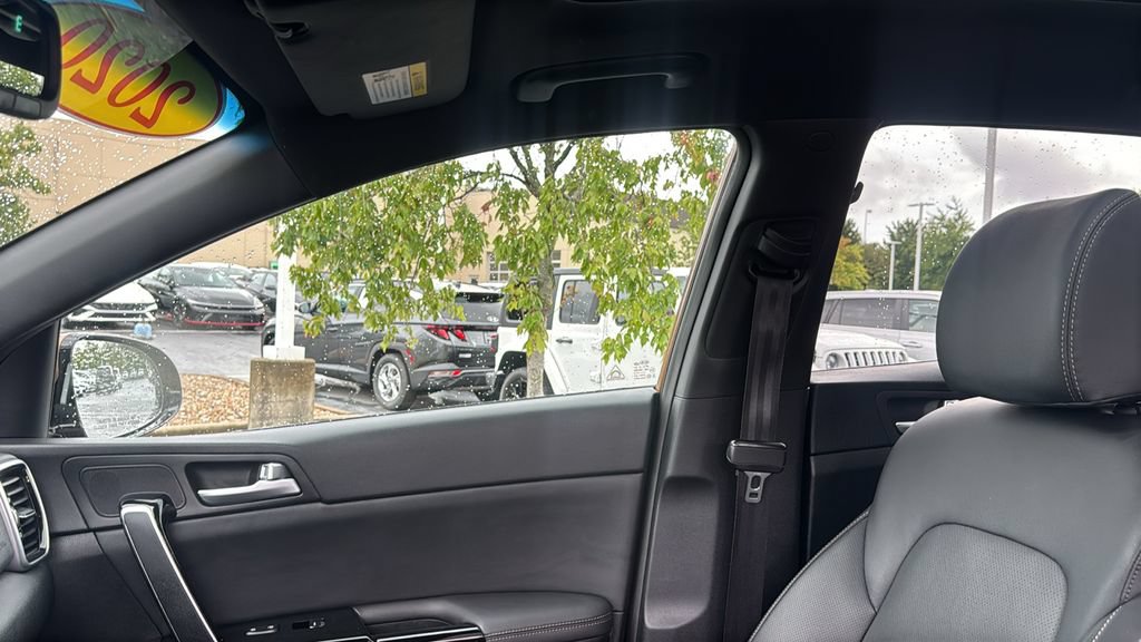Used 2020 Kia Sportage S w/ S Premium Package AWD/4WD image 24