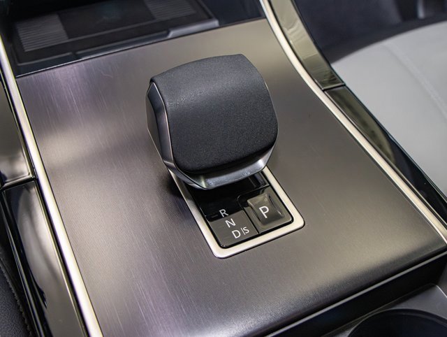 New 2026 Land Rover Range Rover Evoque Dynamic SE image 19