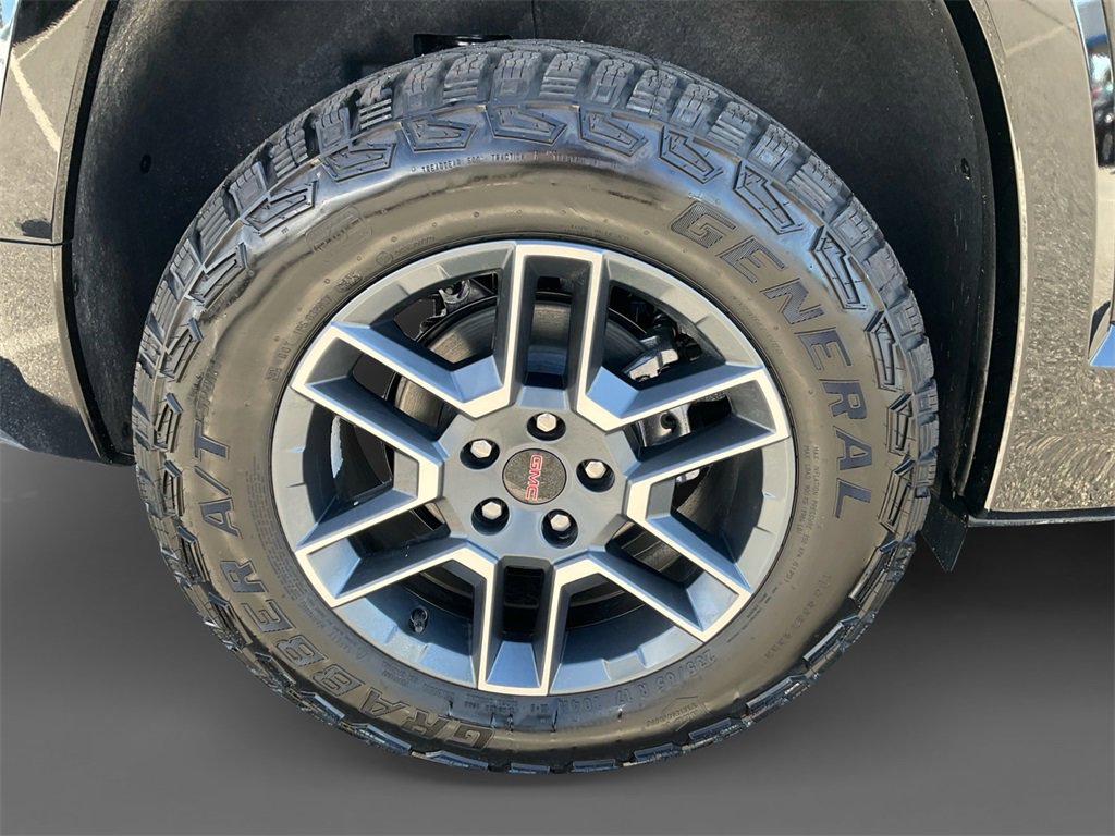 New 2026 GMC Terrain AT4 w/ Convenience Package III image 10