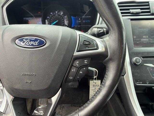 Used 2014 Ford Fusion SE FWD image 22