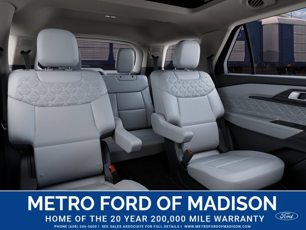 New 2027 Ford Explorer Platinum AWD/4WD image 11