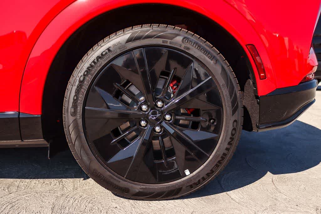 New 2026 Ford Mustang Mach-E GT AWD/4WD image 10