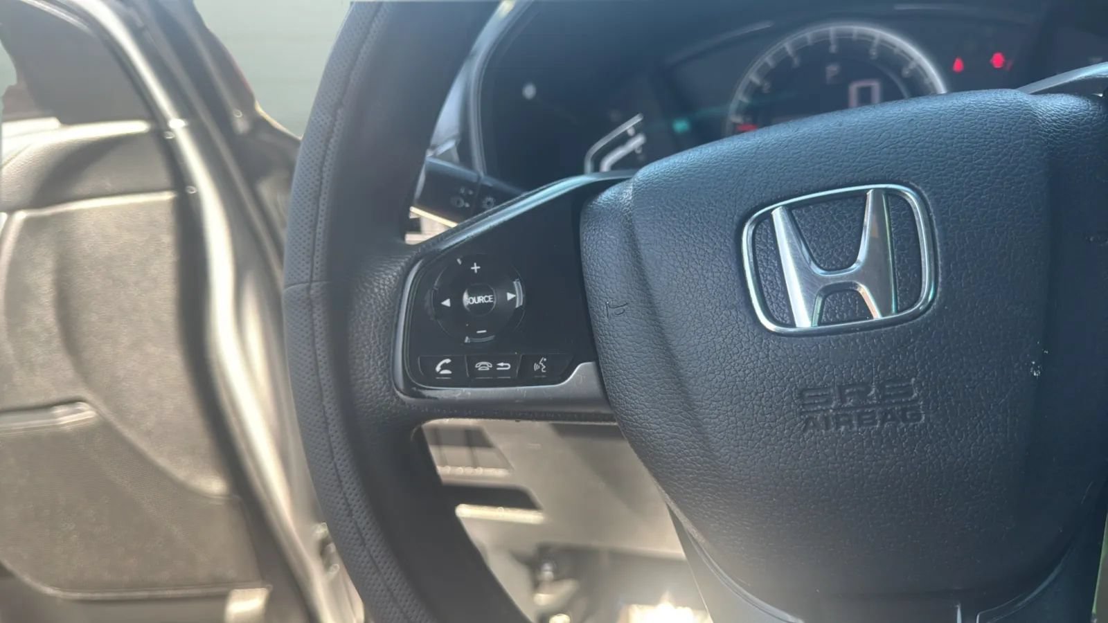 Used 2018 Honda CR-V LX image 20