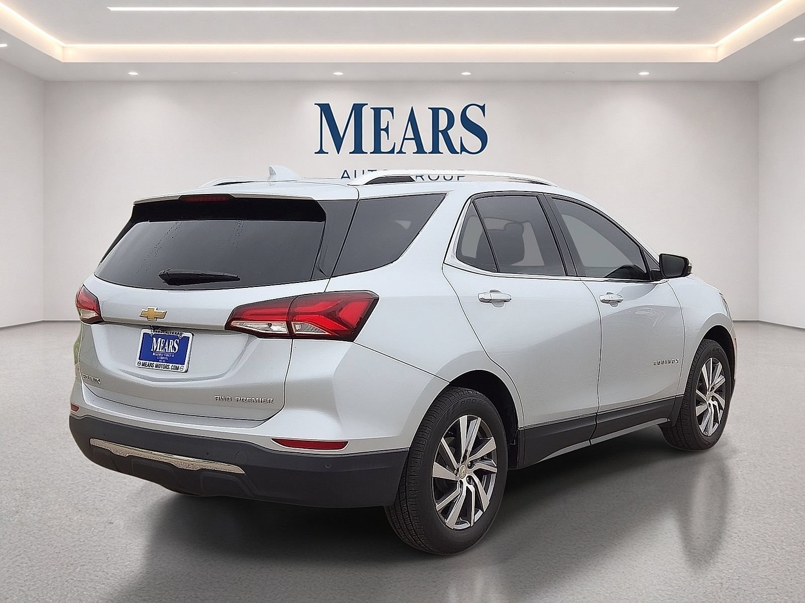 Used 2022 Chevrolet Equinox Premier AWD/4WD image 5